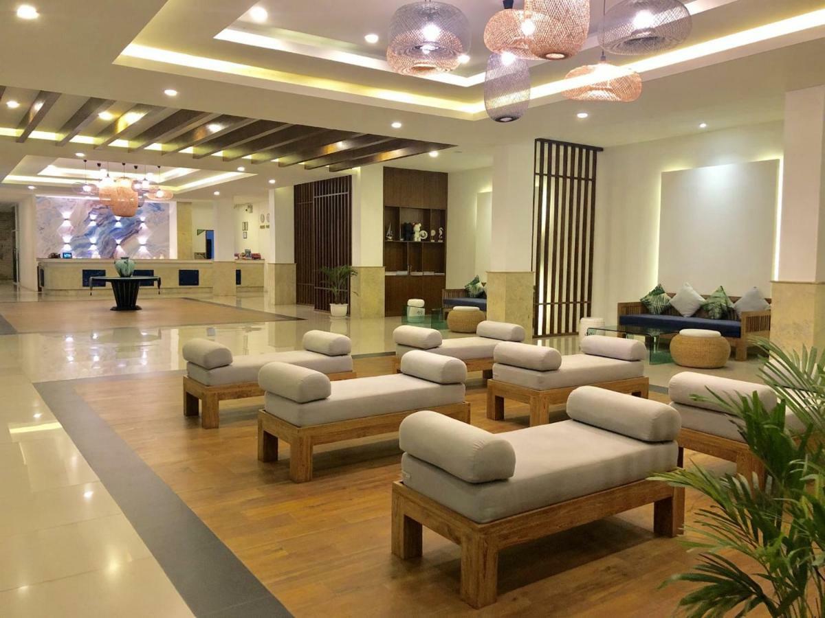 Blue Beach Grand Resort And Spa Rawai Exterior photo